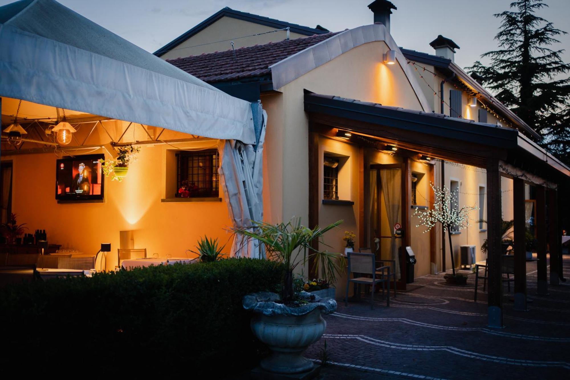 Spiedo Imperiale - Locanda E Ristorante Котиньола Экстерьер фото